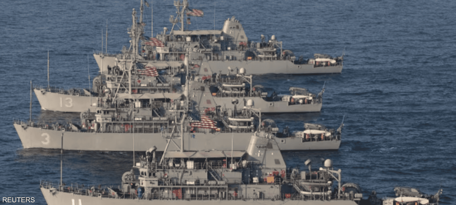 سفن مكافحة الألغام  تجري مناورة في بحر العرب (أرشيفية)