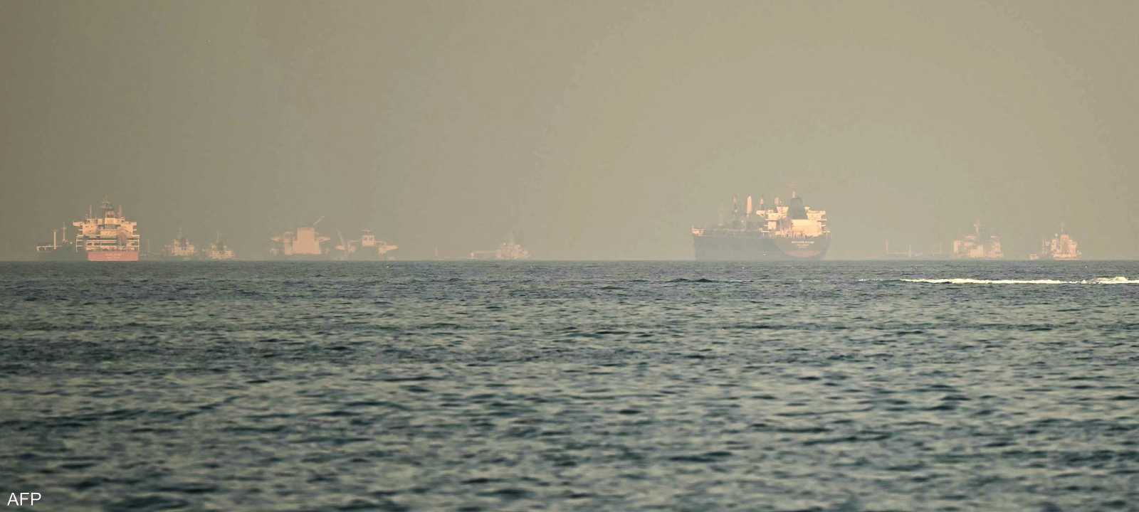 أرشيفية لسفن في مضيق هرمز