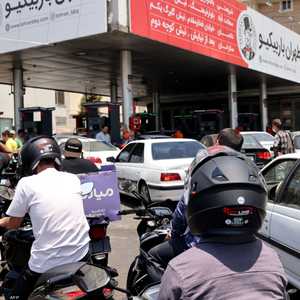 أزمة الوقود تعود.. إنذار مبكر لهشاشة الداخل