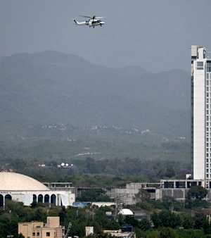 المنطقة الحمراء بإسلام آباد قد تشهد مباحثات أميركية إيرانية