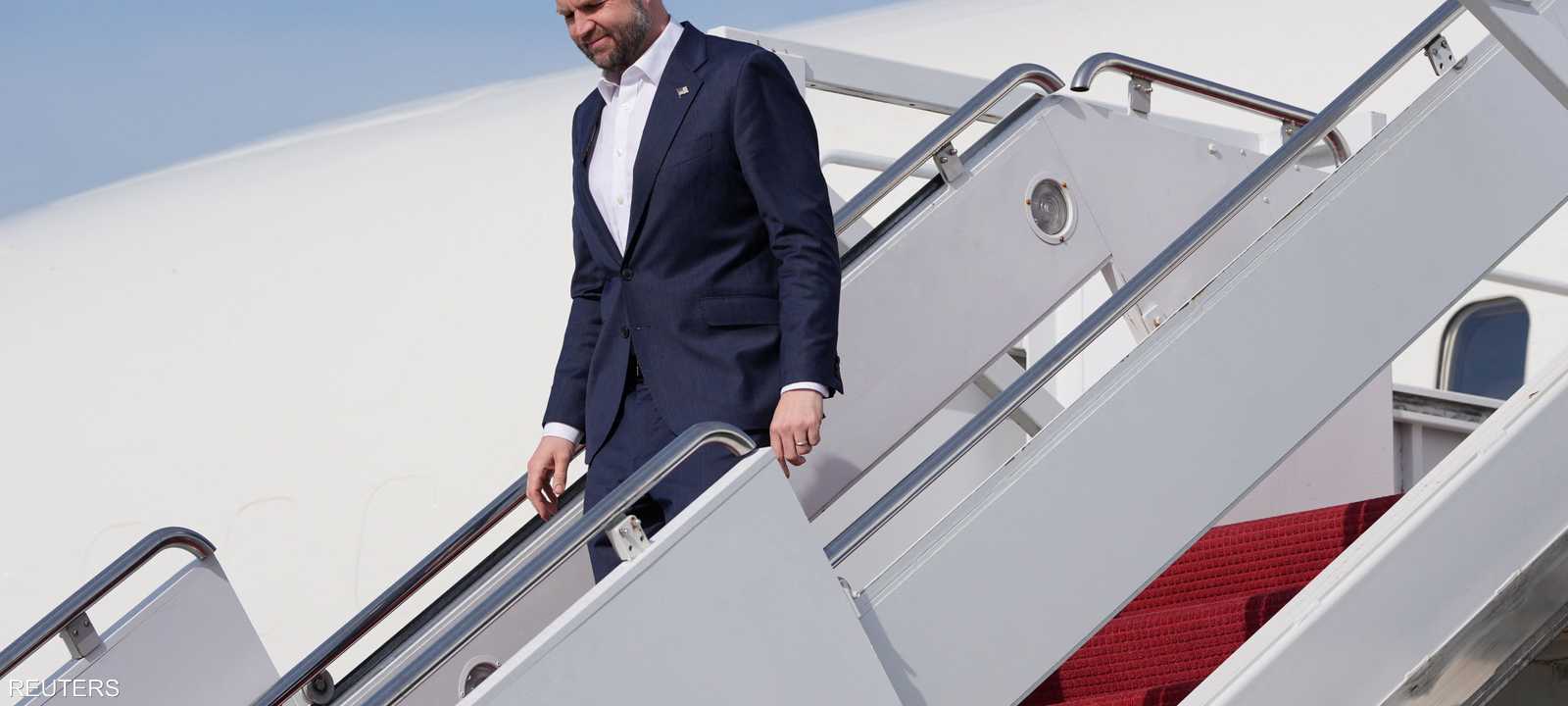 فانس سيقود الوفد الأميركي في باكستان