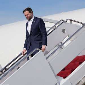 فانس سيقود الوفد الأميركي في باكستان