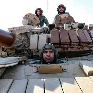 يعاني الجيش من فجوة واضحة في الرواتب مقارنة بالحرس الثوري