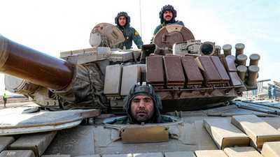 يعاني الجيش من فجوة واضحة في الرواتب مقارنة بالحرس الثوري