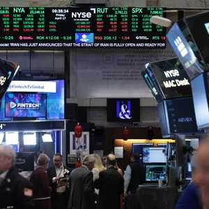 أرقام سوق الأسهم في قاعة بورصة نيويورك