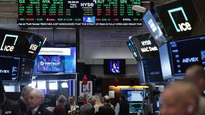 أرقام سوق الأسهم في قاعة بورصة نيويورك