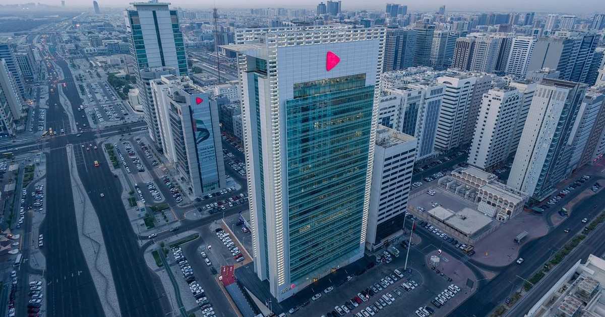 10.3 مليار درهم أرباح "أبوظبي التجاري" خلال 9 أشهر بنمو 27%