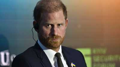 زيارة مفاجئة لهاري إلى أوكرانيا ورسائل لموسكو