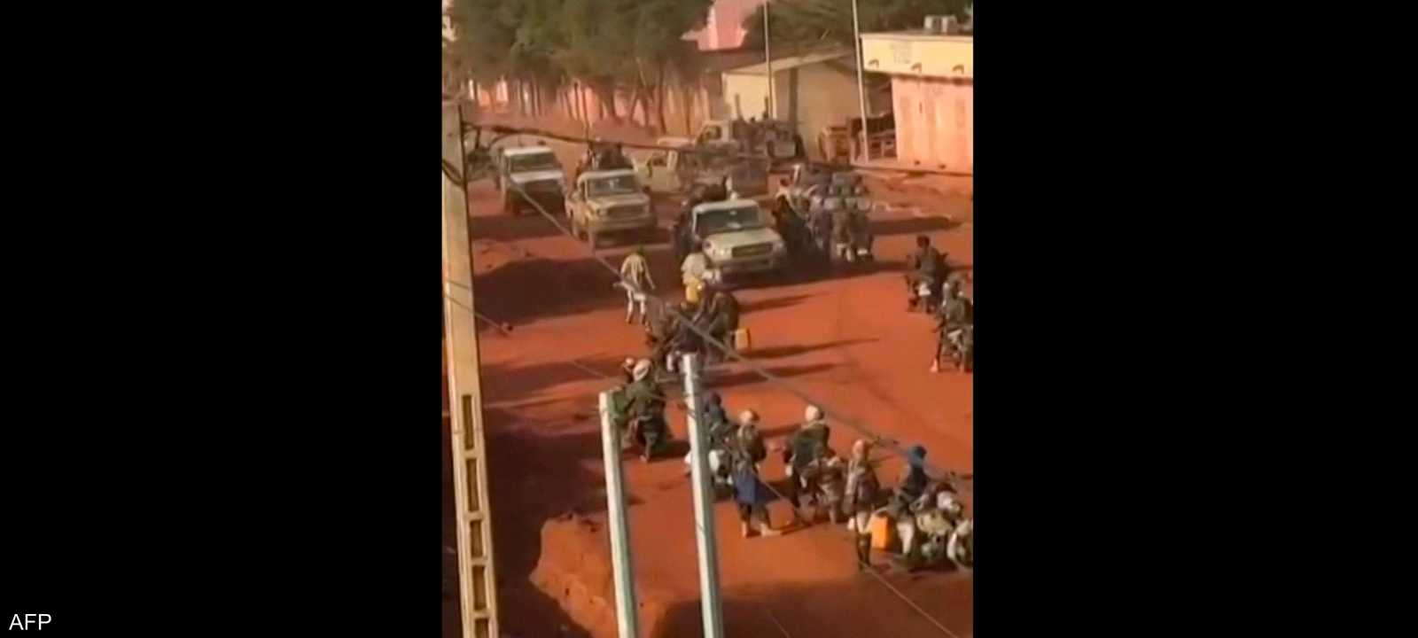 مسلحون يتحركون في كاتي في مالي