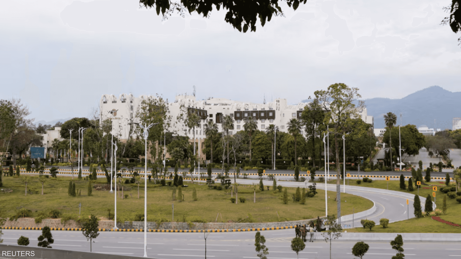 باكستان ترفع القيود الأمنية حول فندق مفاوضات إيران وأميركا 