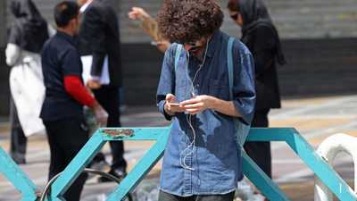 التطبيق سيتصفح الإنترنت لصالح المستخدم.. أرشيفية