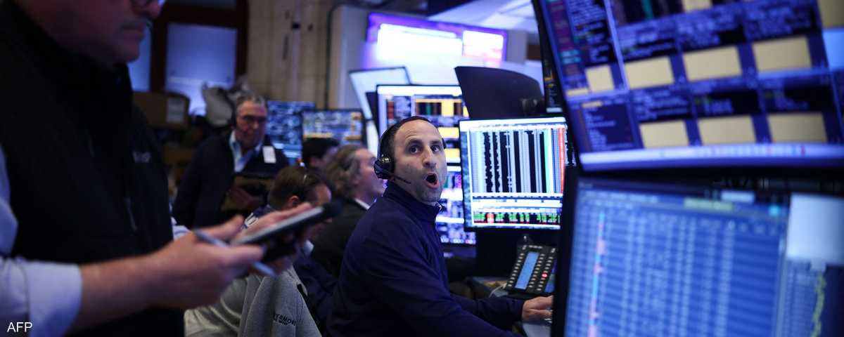 كيف يواجه المستثمر العادي تقلبات السوق خلال الحروب؟