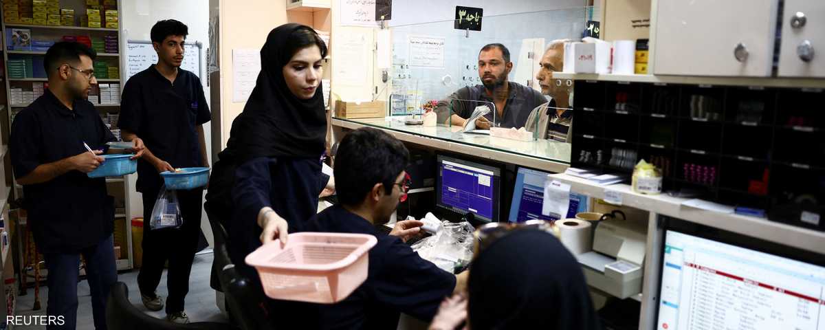 إيران في "قبضة الفقر"