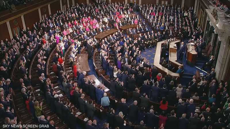 نواب ديمقراطيون يدرسون مقاضاة ترامب إذا واصل الحرب دون تفويض