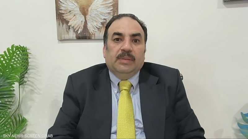مستشار رئيس الوزراء العراقي حسين علاوي
