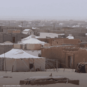 نشبت صدامات عنيفة داخل المخيمات