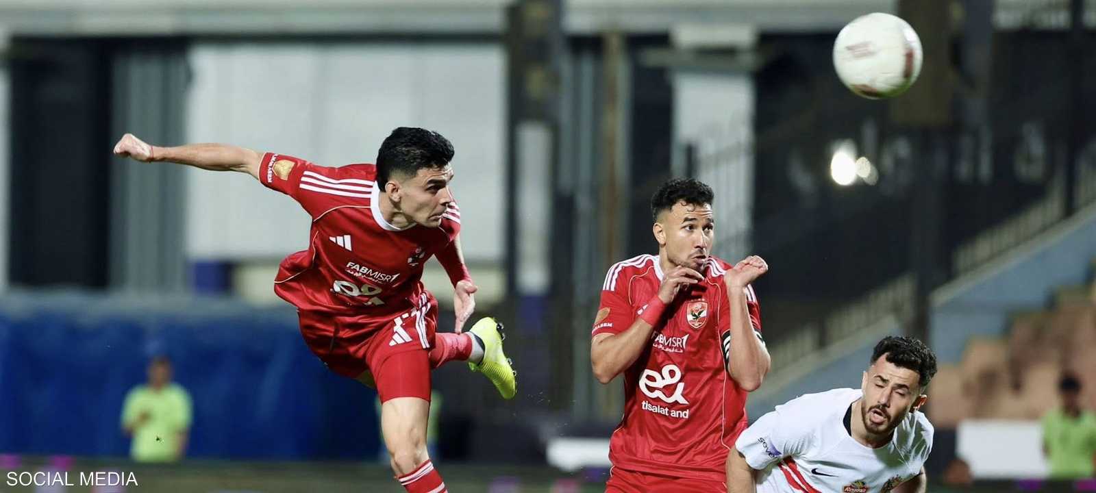 من المباراة بين الفريقين