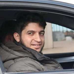 عزام خليل الحية