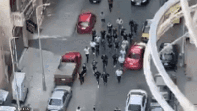فيديو.. ماكرون يمارس الرياضة في شارع بمدينة الإسكندرية