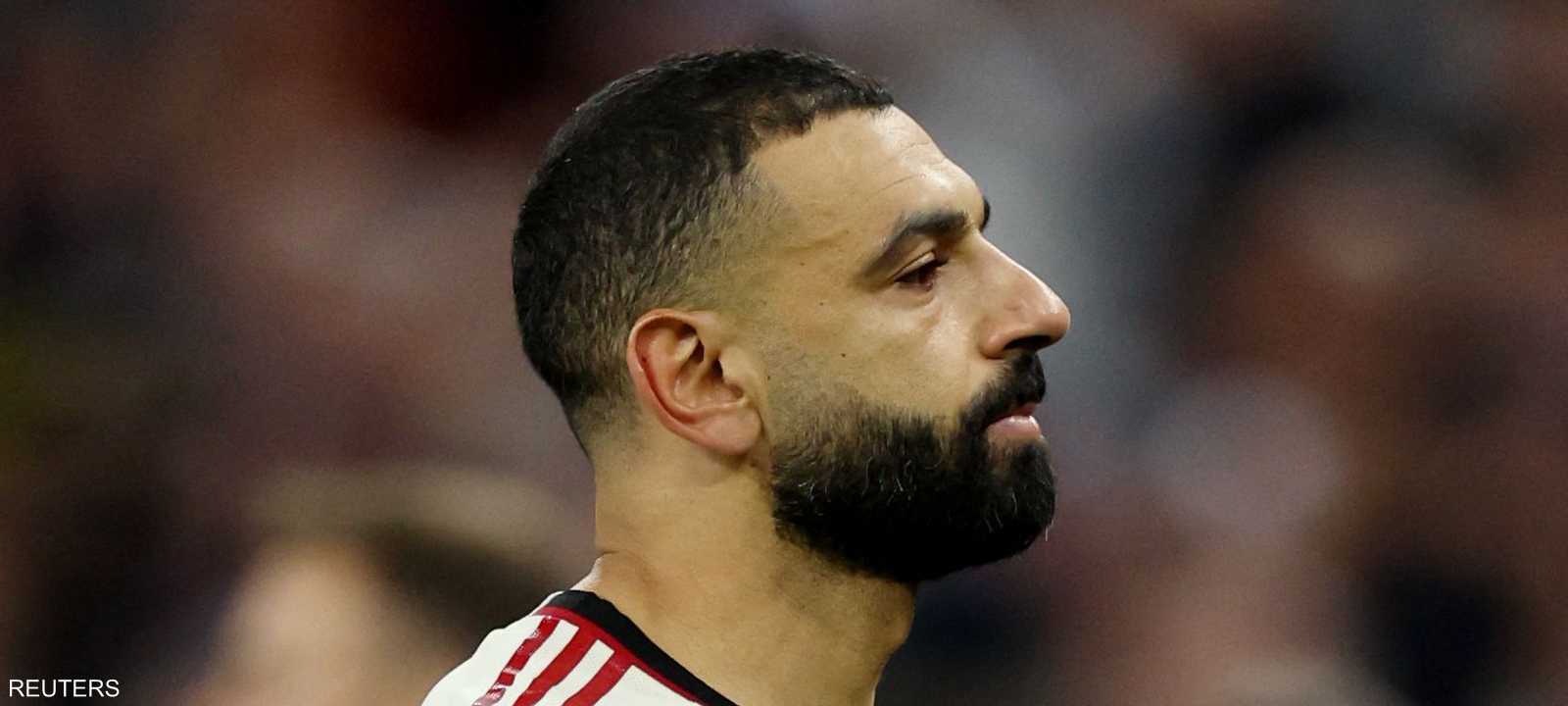النجم المصري محمد صلاح لاعب ليفربول الإنجليزي