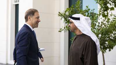 الشيخ محمد بن زايد استقبل دينيس مانتوروف