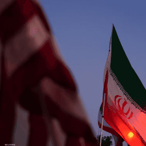 متظاهرون ضد الحرب خلال مظاهرة خارج البيت الأبيض