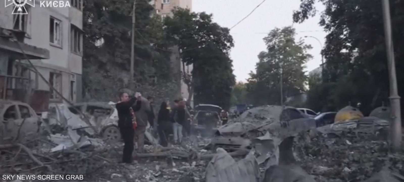هجوم جوي روسي مكثف على مدن رئيسية في أوكرانيا
