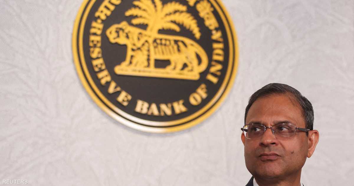 RBI acts to bolster the rupee