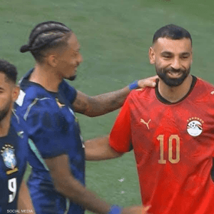 شارك صلاح في الشوط الثاني