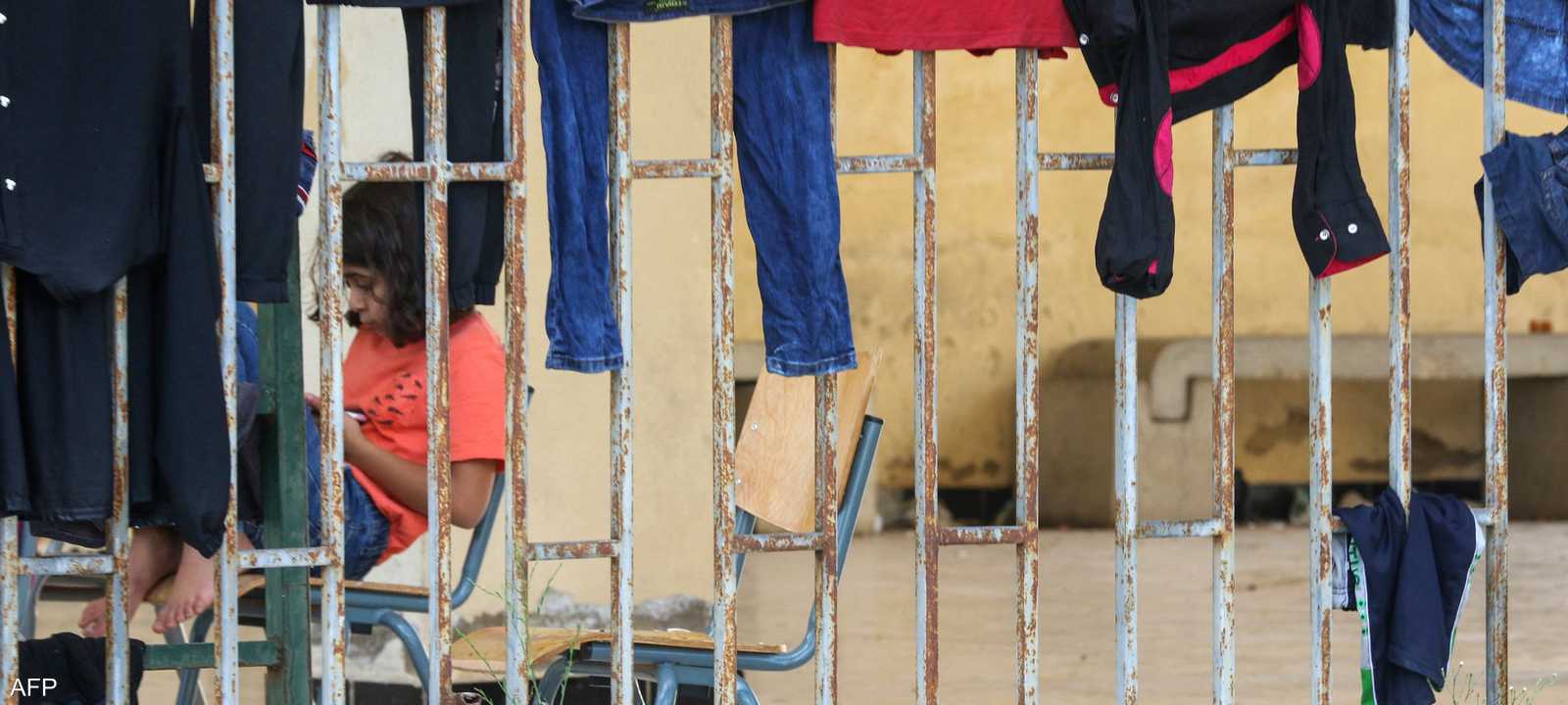 قبل الإنذار، استهدفت غارة إسرائيلية محيط المدينة