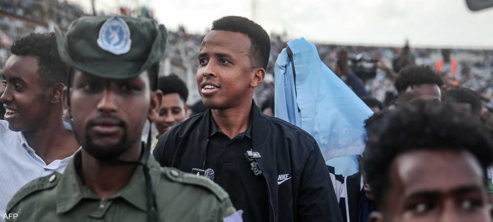 الحكم الصومالي عمر عرتن لدى وصوله مقديشو