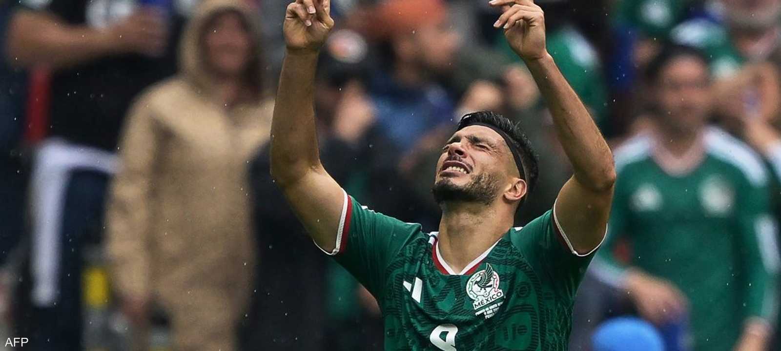اللاعب المكسيكي راؤول خيمينيز