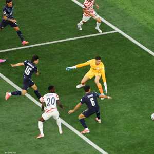 أحرز داميان بوباديلا هدفا في مرمى فريقه