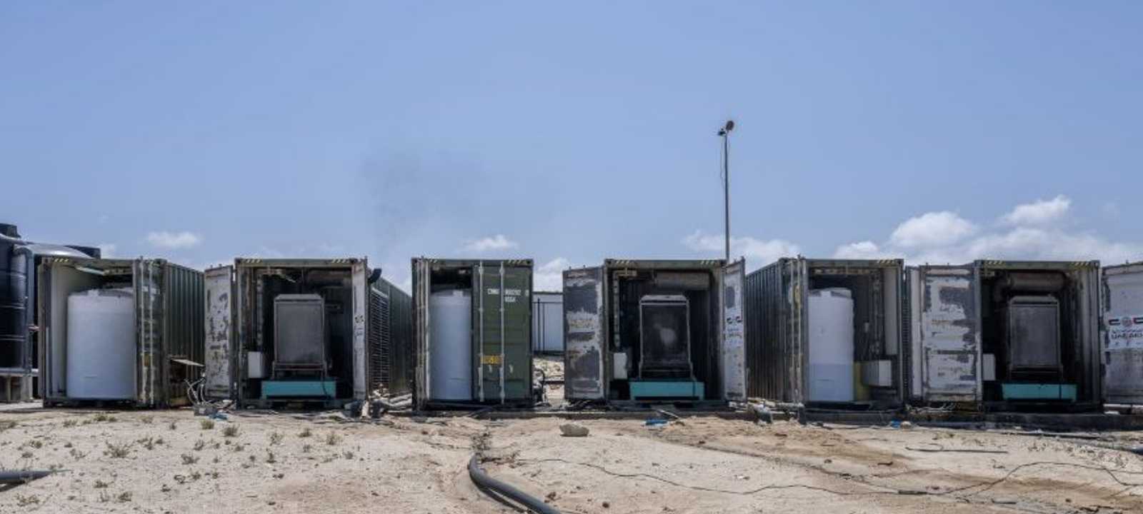 يشرف على عمل المحطات فريق هندسي إماراتي