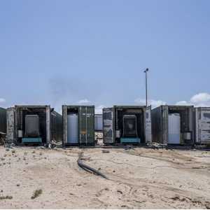 يشرف على عمل المحطات فريق هندسي إماراتي
