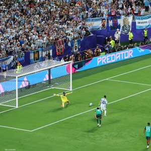 من المباراة بين الفريقين