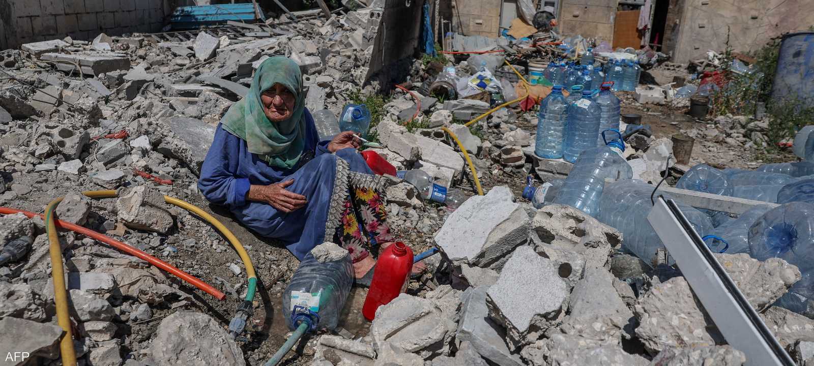 أنقاض منزل تضرر جراء غارة إسرائيلية