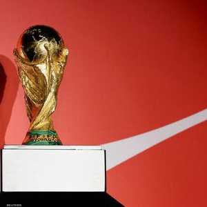 كأس العالم معروض خلال حفل بمناسبة الجولة العالمية في بوغوتا