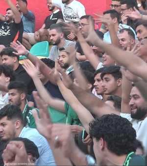 احتفالات في الجزائر بعد الفوز على الأردن
