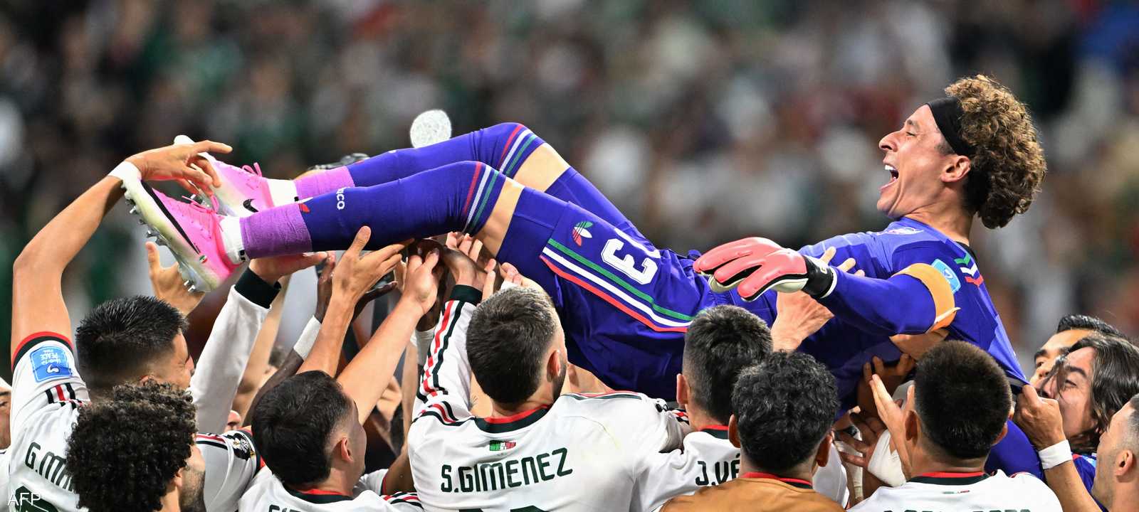 أوتشوا شارك في المونديال السادس