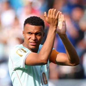 كيليان مبابي قائد منتخب فرنسا