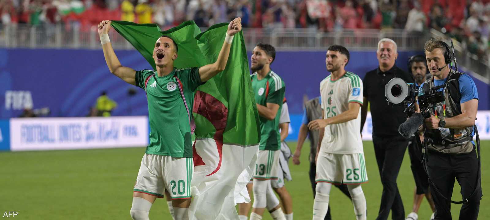 تعادل مثير بين الجزائر والنمسا يمنحهما بطاقة التأهل