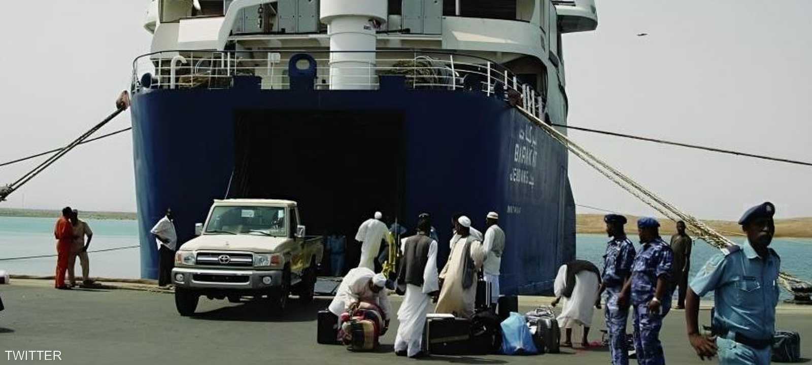 السودان محور شبكة إيرانية لتهريب السلاح عبر البحر الأحمر
