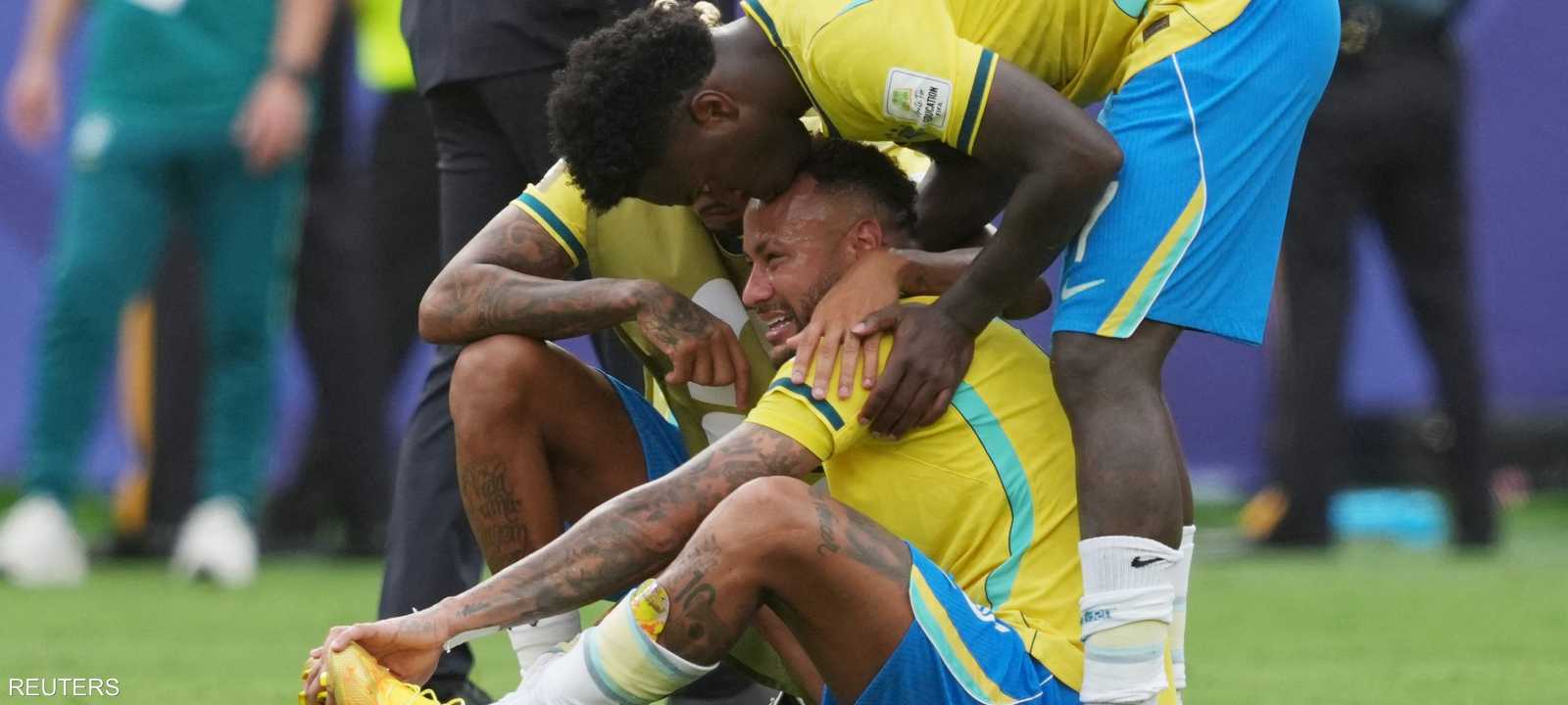نيمار يبكي بعد خروج البرازيل من منافسات كأس العالم