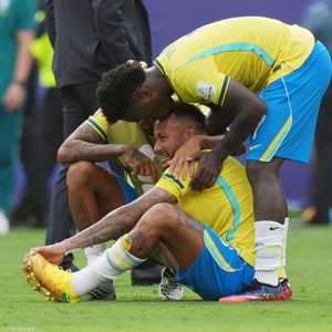 نيمار يبكي بعد خروج البرازيل من منافسات كأس العالم