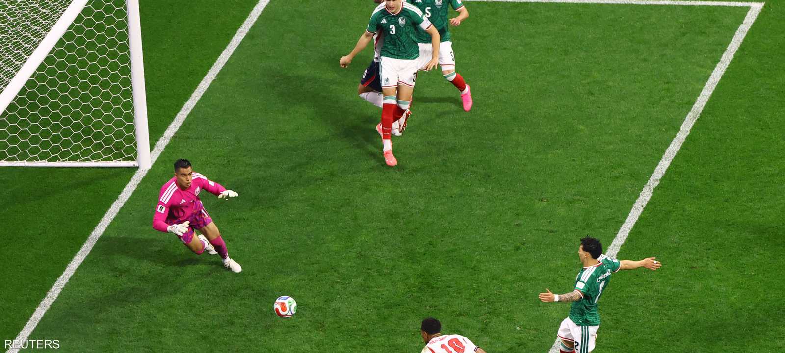 من المباراة بين الفريقين