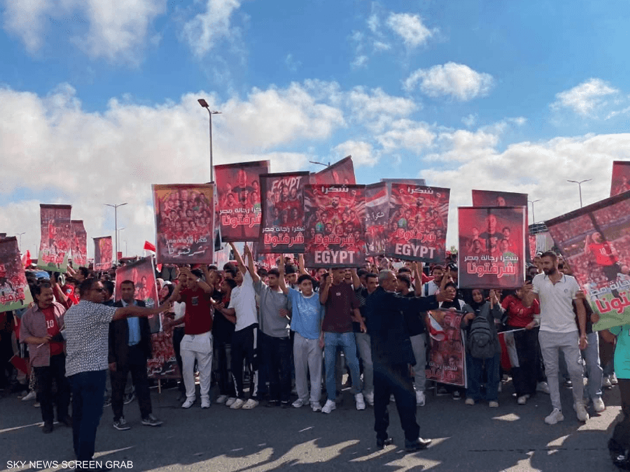 عبرت الجماهير المصرية عن فخرها بما حققه المنتخب بالمونديال