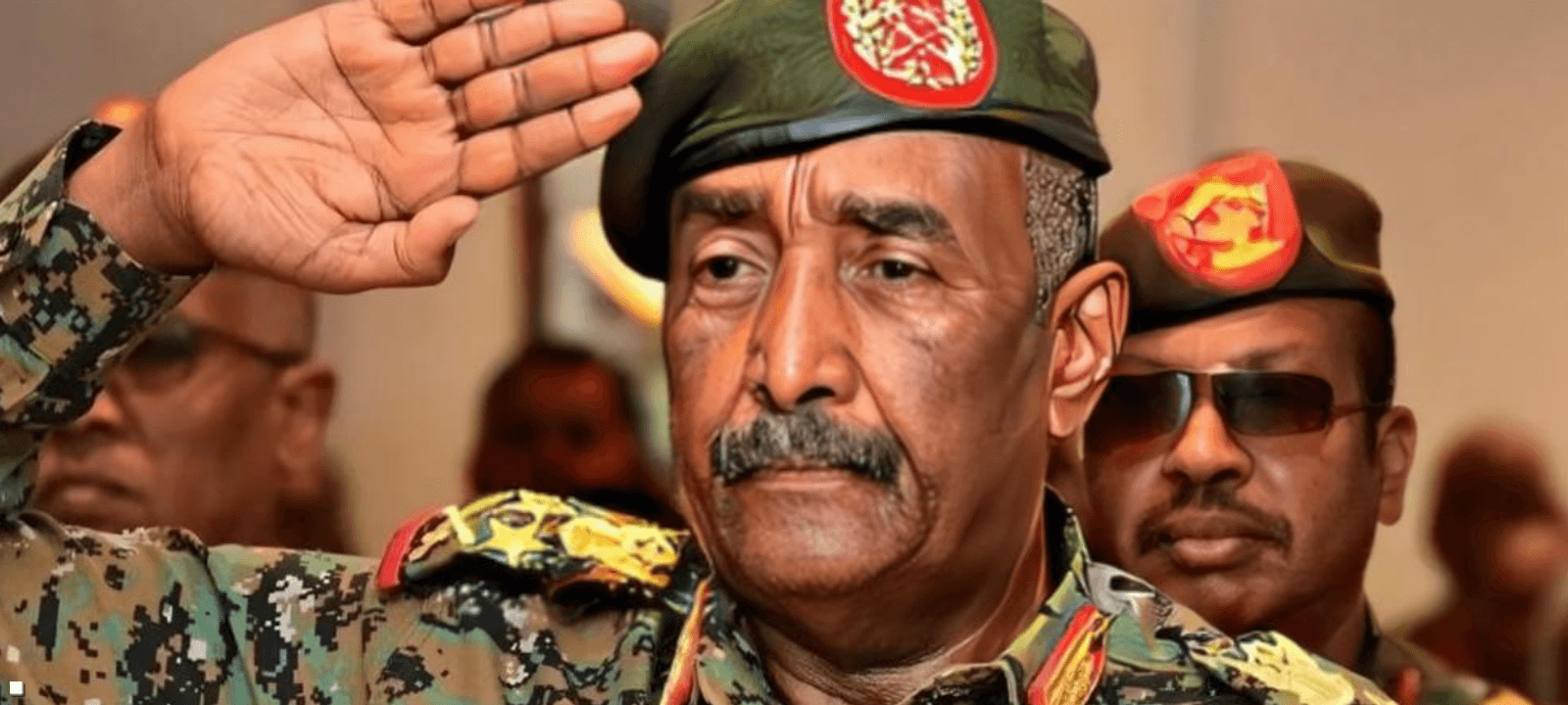 اتهم مراقبون وسياسيون سودانيون البرهان بالمراوغة والخداع