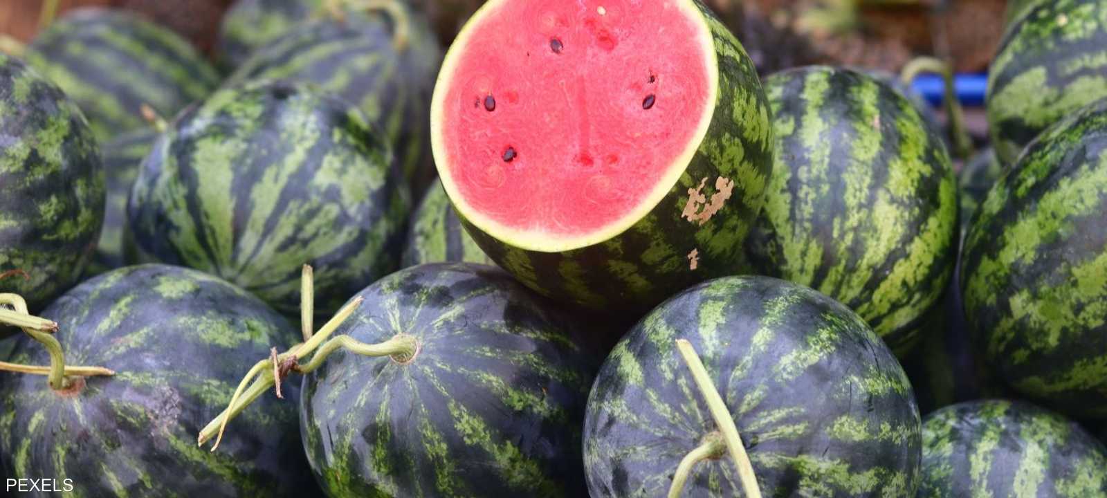 تجاهل غسل البطيخ يحمل مخاطر كبيرة