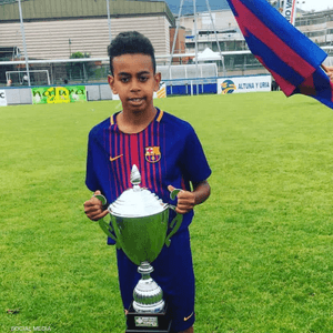 انضم يامال إلى برشلونة وهو بعمر 7 سنوات